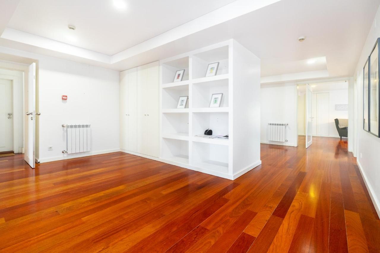 ליסבון Whome | Luxury Chiado Prime Apartment מראה חיצוני תמונה